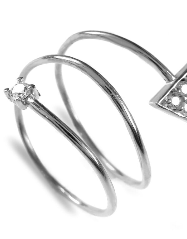 0,12 Ct Round Cut Diamond Ring