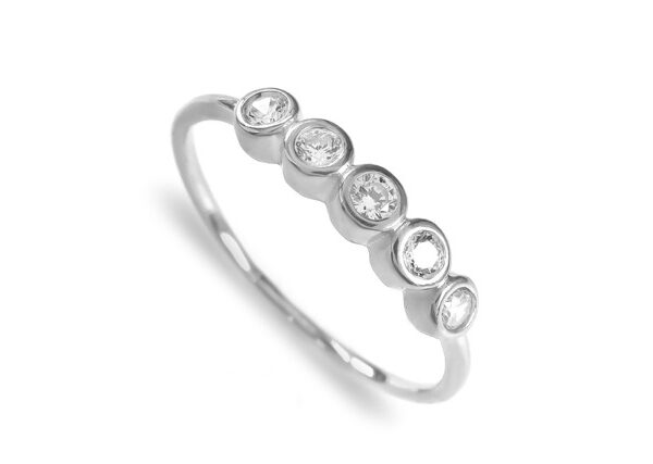 0,18 Ct Round Cut Diamond Ring