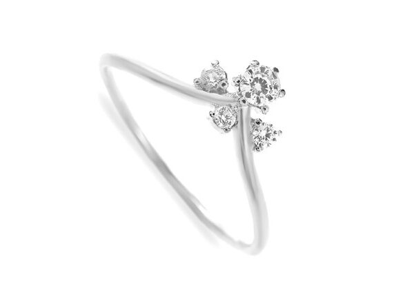 0,112 Ct Round Cut Diamond Ring