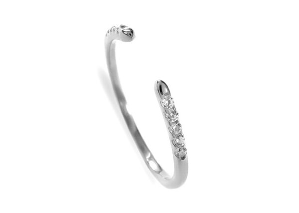 0,08 Ct Round Cut Diamond Ring