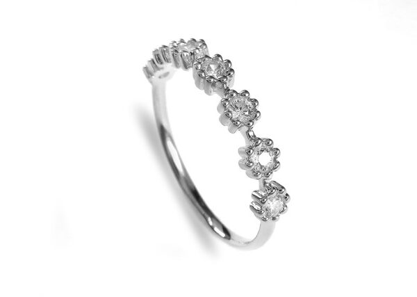 0,252 Ct Round Cut Diamond Ring
