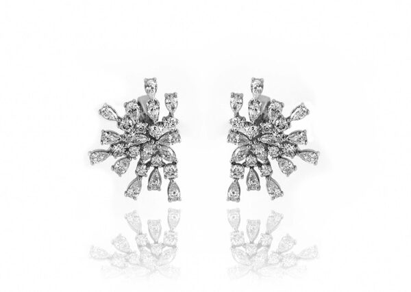 4,06 Ct Round Cut Diamond Earring