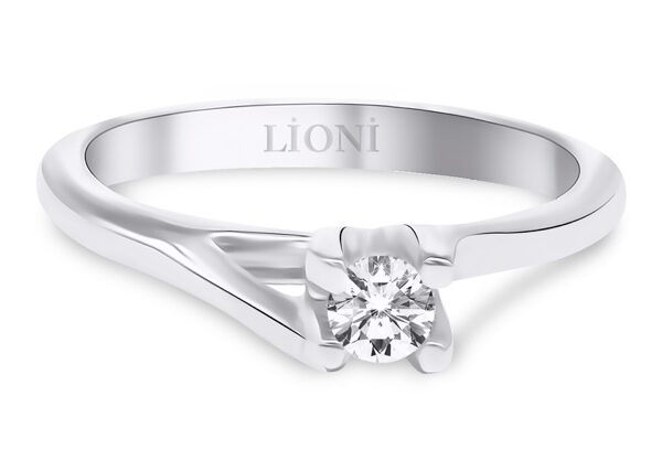 0,15 Ct Round Cut Diamond Ring