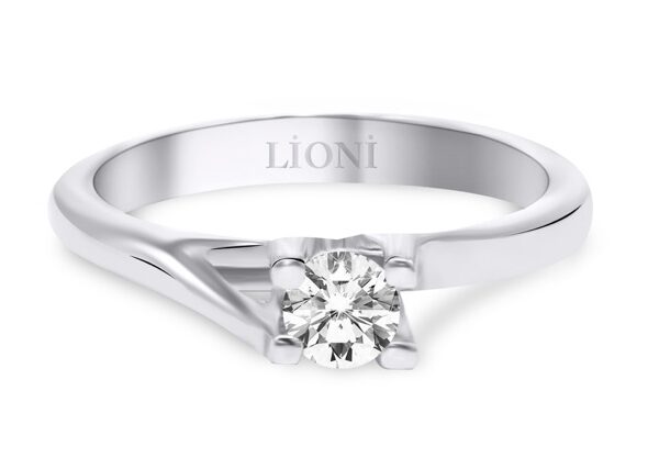 0,2 Ct Round Cut Diamond Ring
