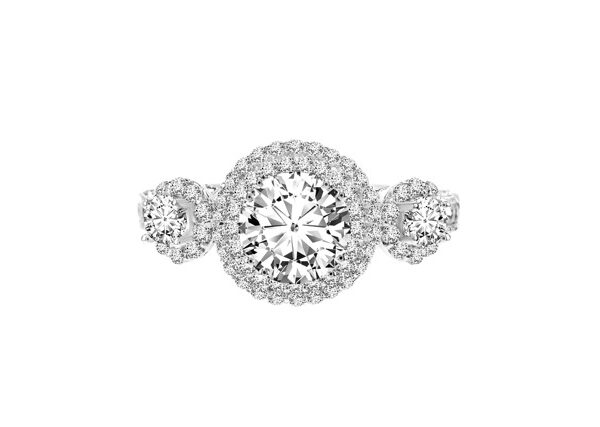 2,17 Ct Round Cut Diamond Ring