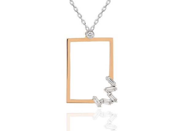 0,15 Ct Baget Cut Diamond Necklace