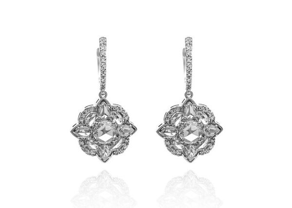 2,81 Ct Round Cut Diamond Earring