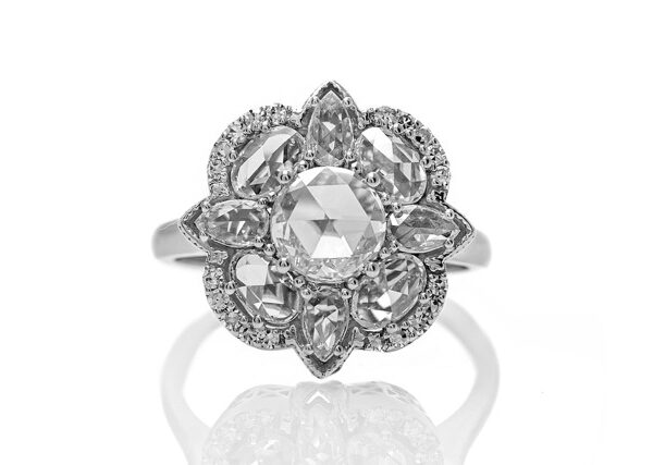 2,12 Ct Round Cut Diamond Ring