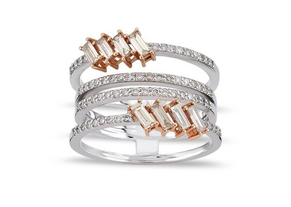 0,66 Ct Round Cut Diamond Ring